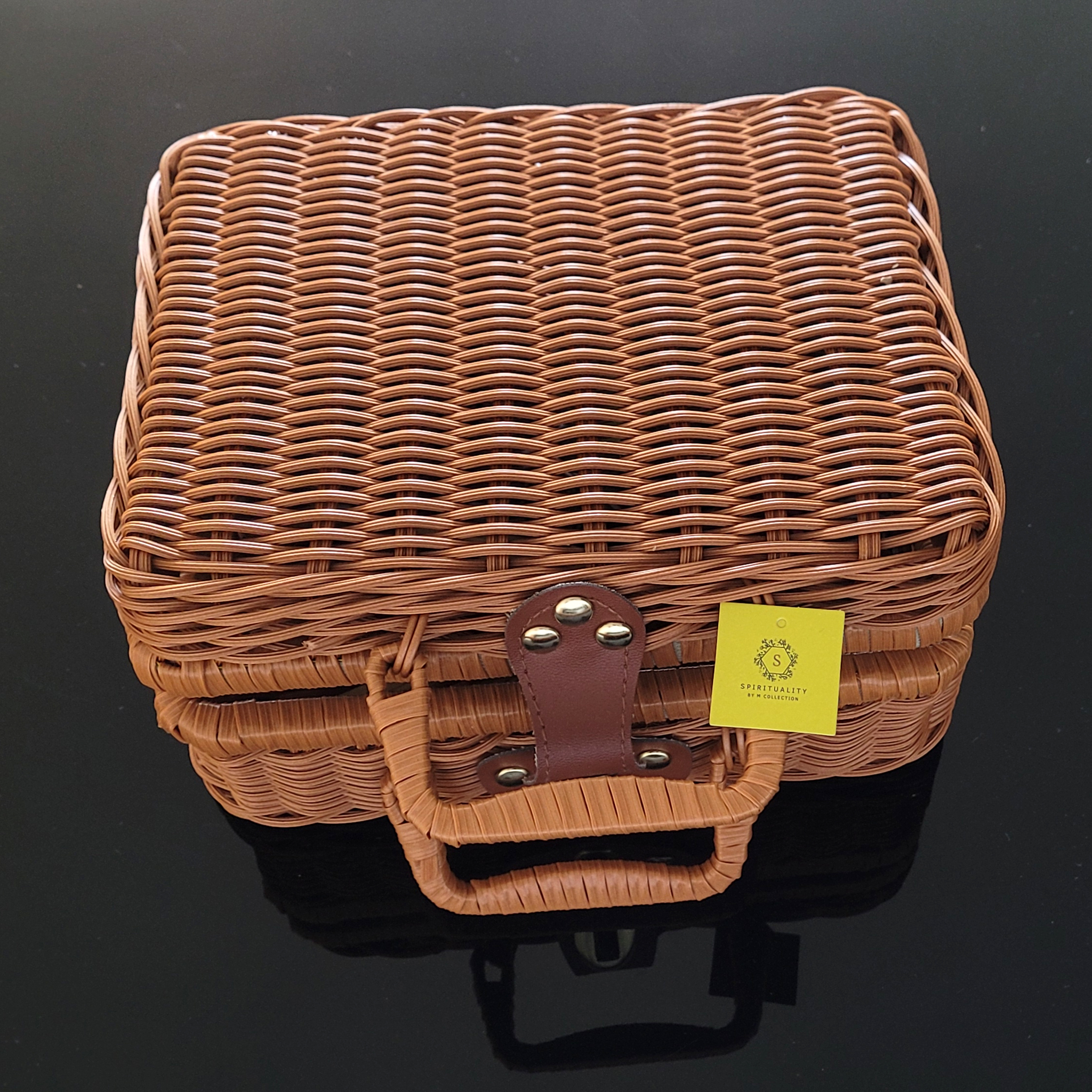 懷舊藤編手提箱 Vintage Rattan Case (22 x 16 x 11cm) Main Image